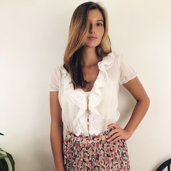 SOLD Ruffled Cotton Puff Short Sleeve - Picture 4 of 5